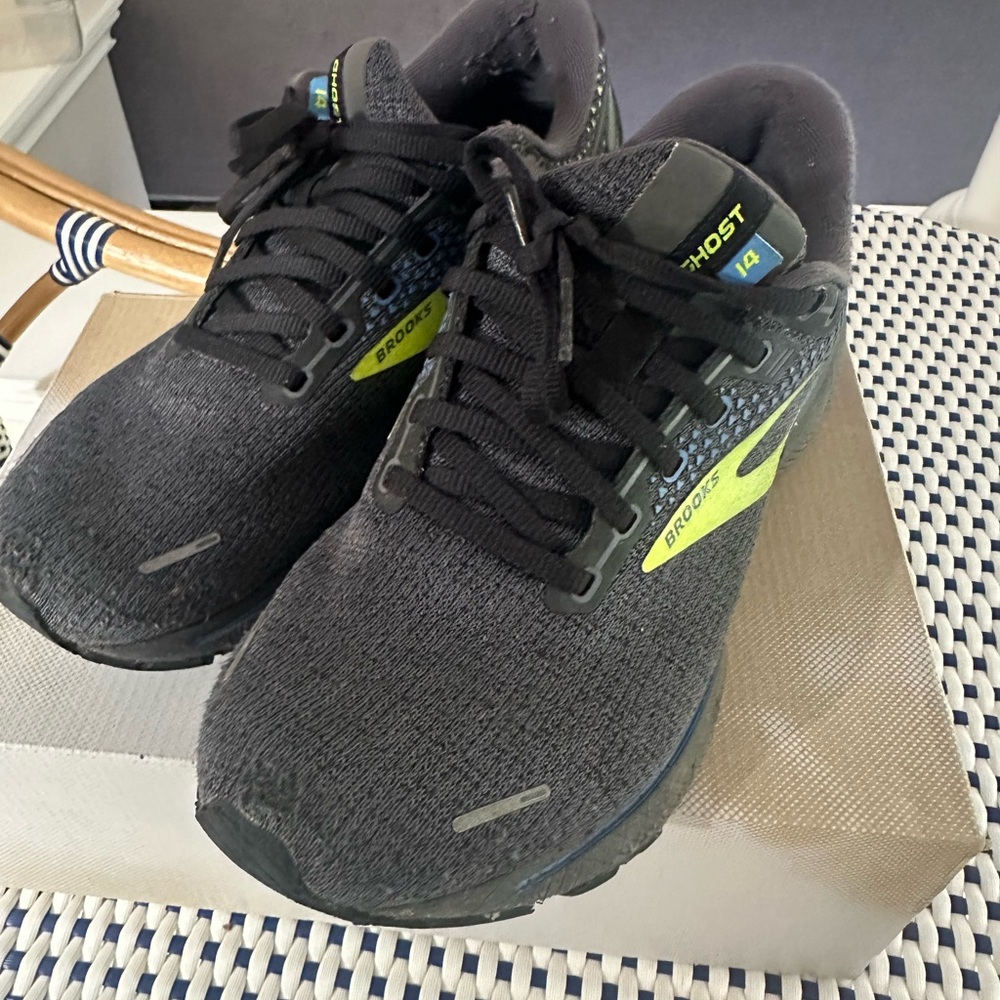 Brooks Ghost 14 Black and Neon Green Athletic Shoes